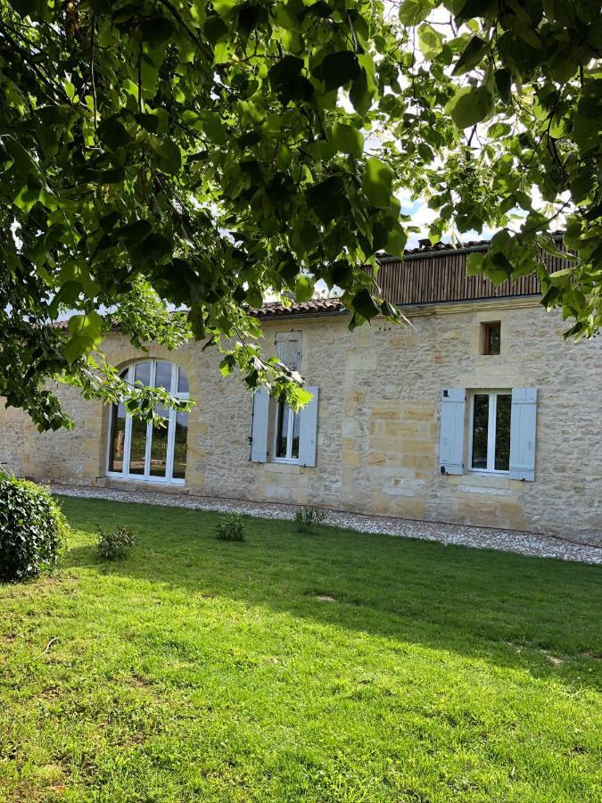 Chez Henri Bed & Breakfast Belvès-de-Castillon Екстериор снимка