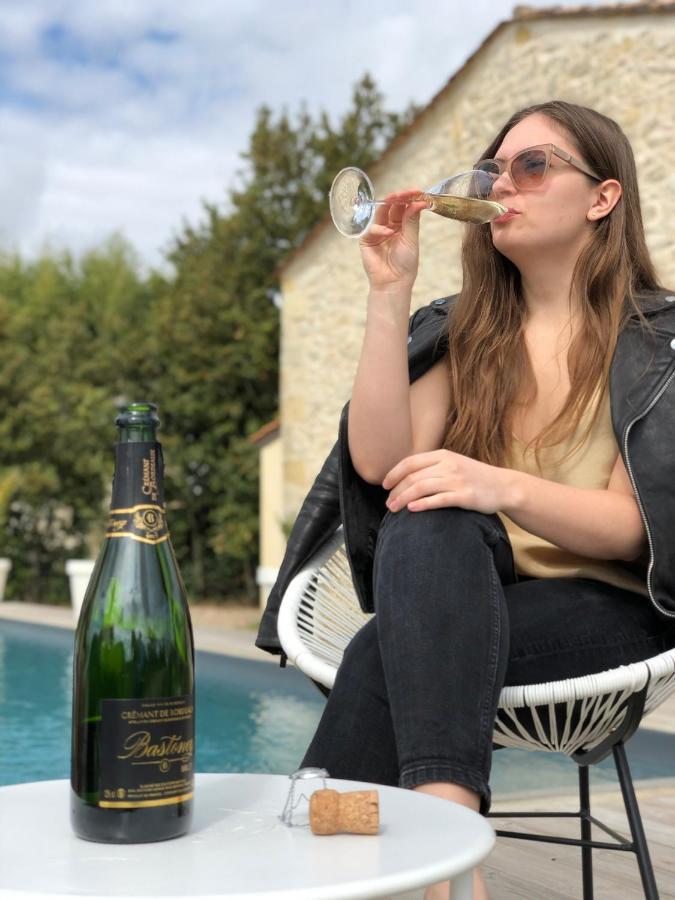 Chez Henri Bed & Breakfast Belvès-de-Castillon Екстериор снимка